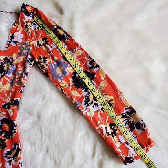 Free People Red Floral Button Front Dress Size 6 NWT - Picture 16 of 16
